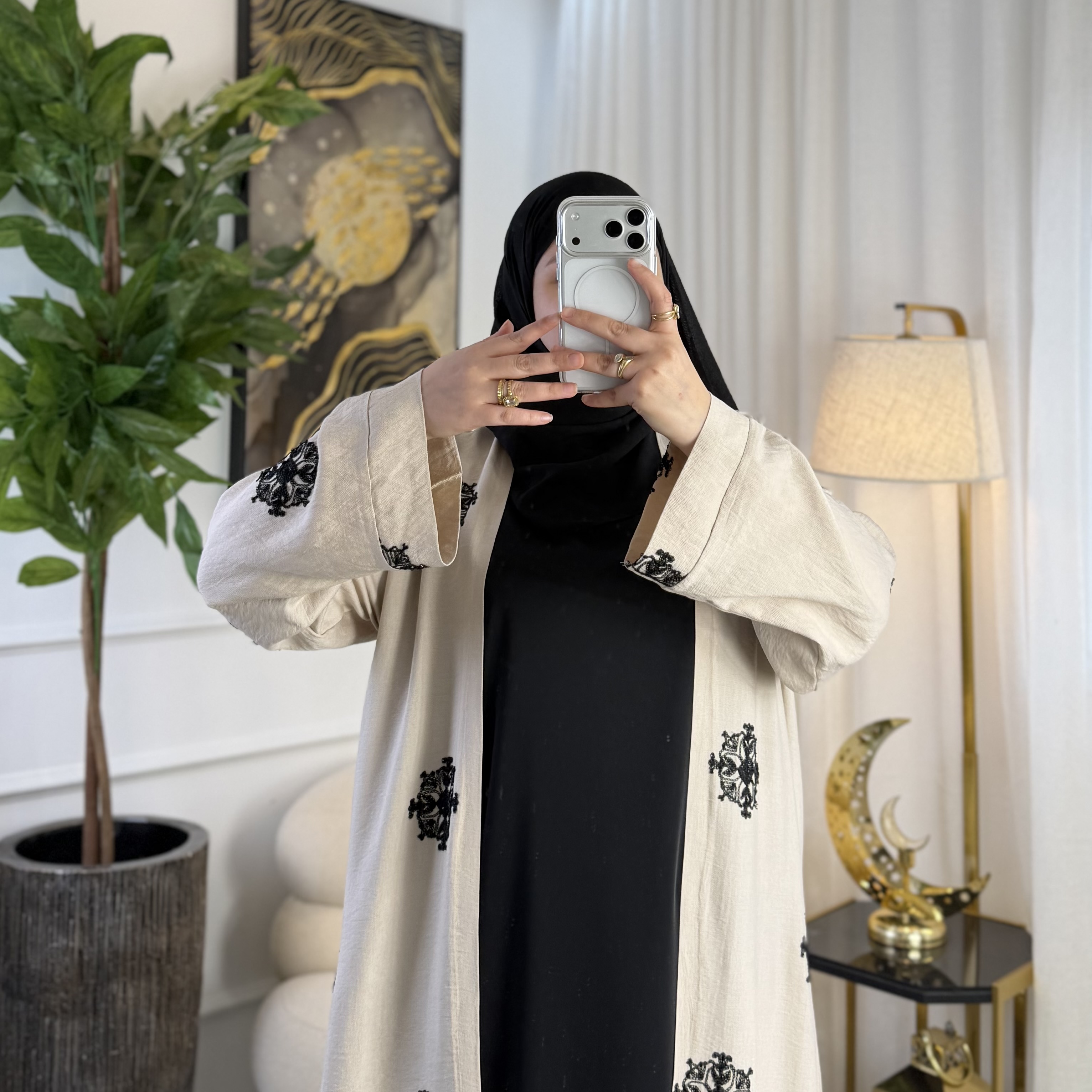 عباية صفاء